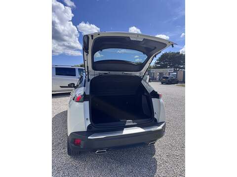 Peugeot 2008 PureTech GT - U1817