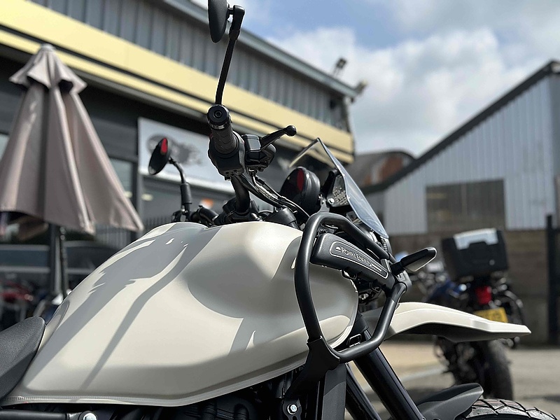 ROYAL ENFIELD .452 ADVENTURE MANUAL PETROL