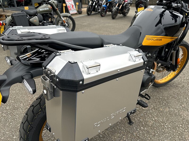 ROYAL ENFIELD .452 ADVENTURE MANUAL PETROL