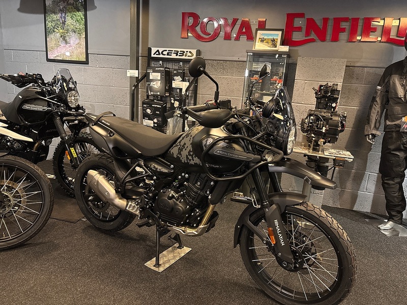 ROYAL ENFIELD ALL .452 ADVENTURE MANUAL PETROL