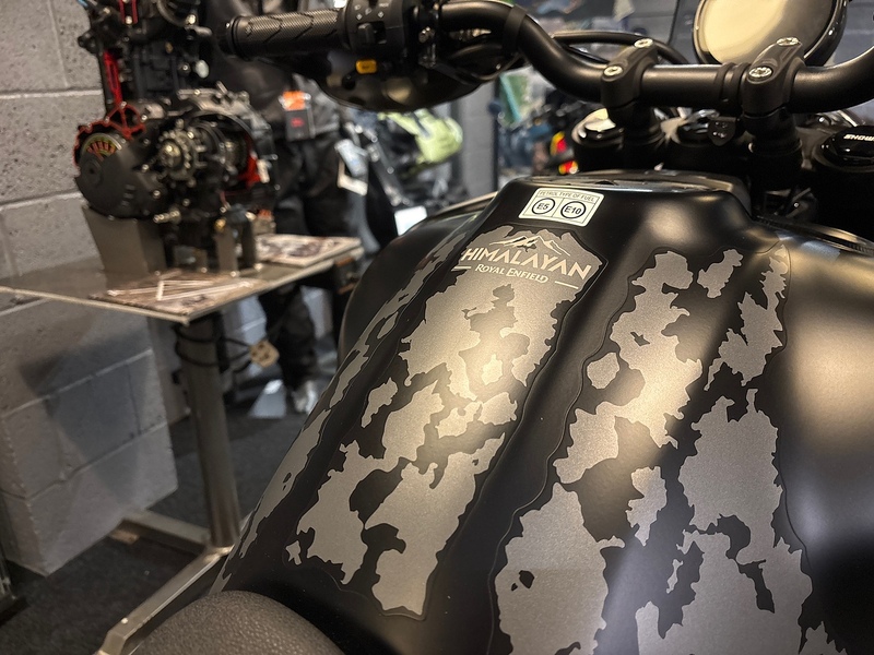 ROYAL ENFIELD ALL .452 ADVENTURE MANUAL PETROL