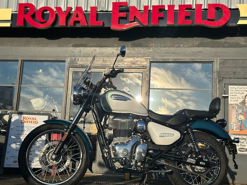 ROYAL ENFIELD New Royal Enfield Meteor 350 Aurora
