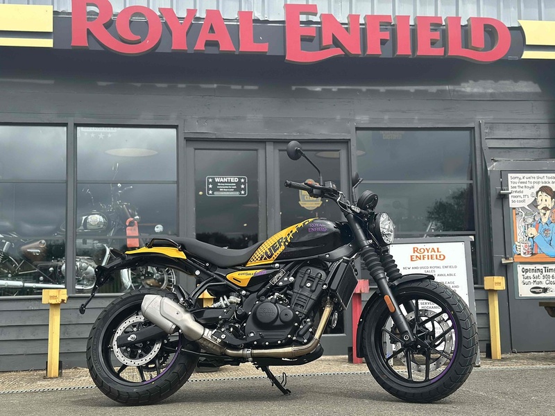 ROYAL ENFIELD NEW GUERRILLA 450 SHERPA - ALL IN STOCK!