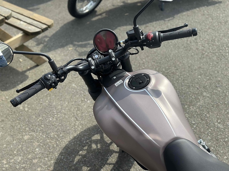 ROYAL ENFIELD NEW GUERRILLA 450 SHERPA - ALL IN STOCK!