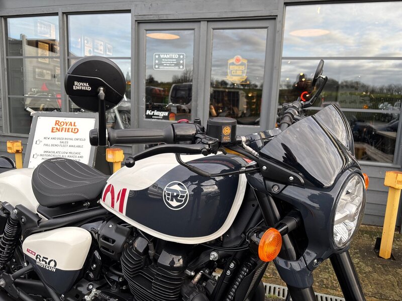 Royal Enfield WAYWARD EDITION