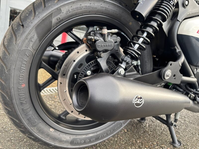 Royal Enfield WAYWARD EDITION