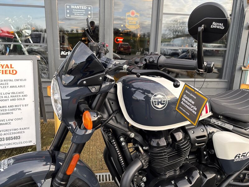 Royal Enfield WAYWARD EDITION