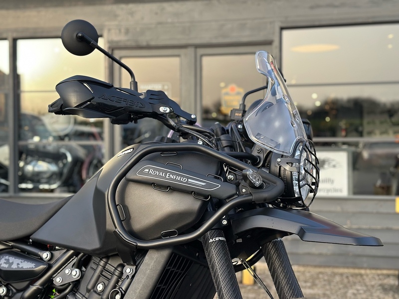 Royal Enfield Phantom Tubeless 0.45 Adventure Manual Petrol