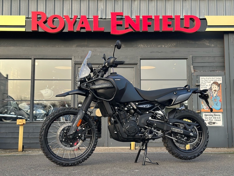 Royal Enfield Phantom Tubeless 0.45 Adventure Manual Petrol