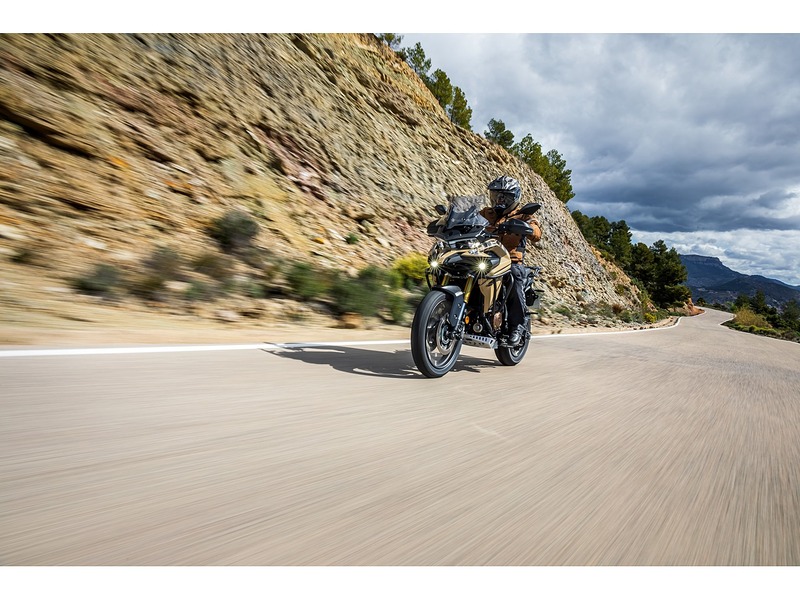 Voge UK DELIVERY PX WELCOME MOTONOVO FINANCE