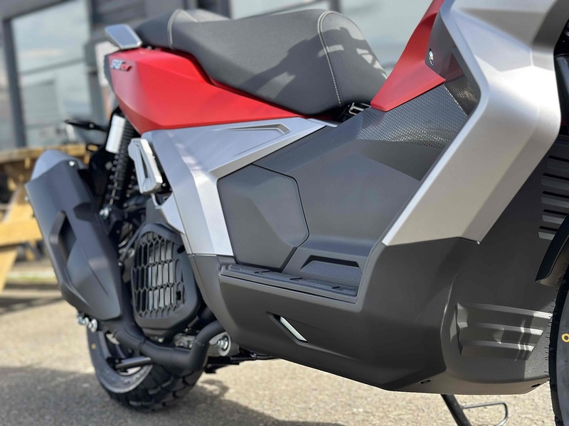 Voge E5+ SCOOTER .125 MANUAL PETROL