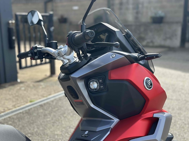 Voge E5+ SCOOTER .125 MANUAL PETROL