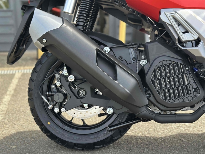 Voge E5+ SCOOTER .125 MANUAL PETROL