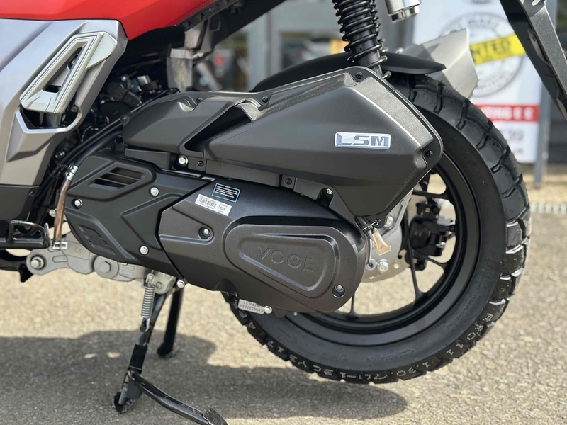 Voge E5+ SCOOTER .125 MANUAL PETROL