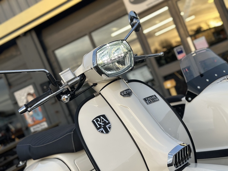 ROYAL ALLOY 2025 / 75 Royal Alloy GP 350 Sidecar Less Than 100 Miles