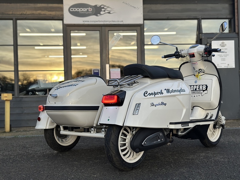 ROYAL ALLOY 2025 / 75 Royal Alloy GP 350 Sidecar Less Than 100 Miles