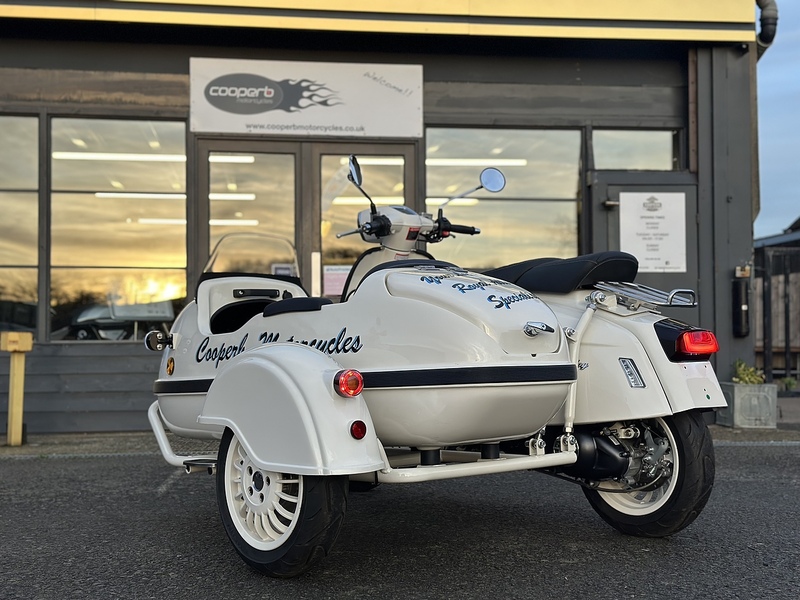 ROYAL ALLOY 2025 / 75 Royal Alloy GP 350 Sidecar Less Than 100 Miles