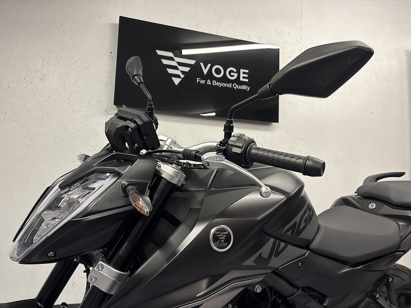 VOGE E5+ NAKED .625 MANUAL PETROL