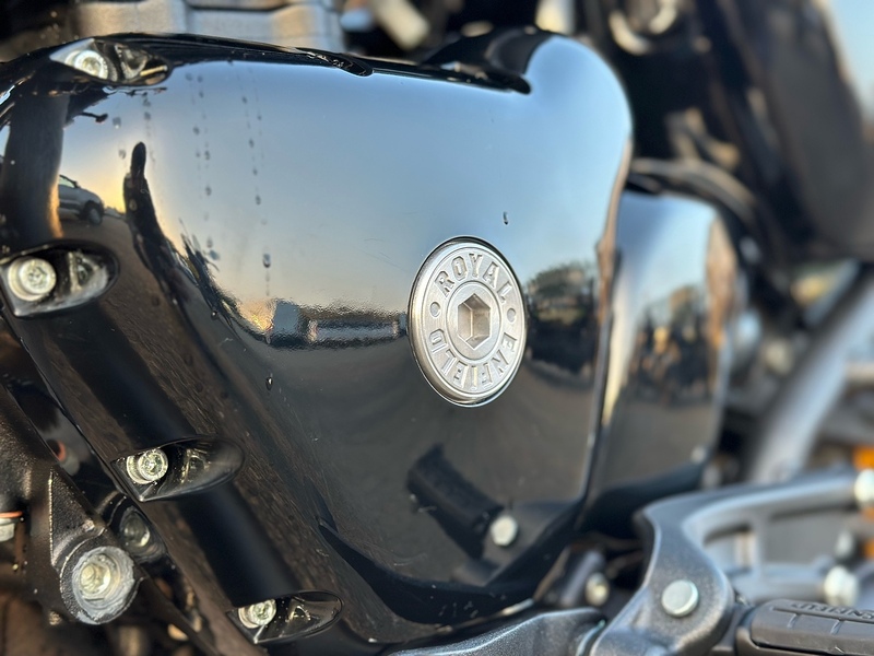 Royal Enfield CUSTOM .65 RETRO MANUAL PETROL
