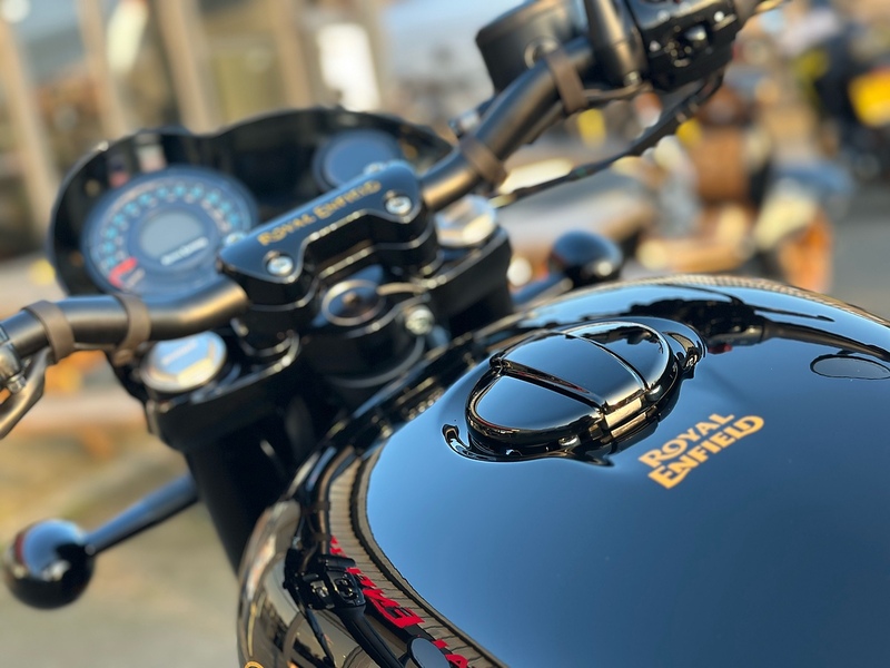 Royal Enfield CUSTOM .65 RETRO MANUAL PETROL