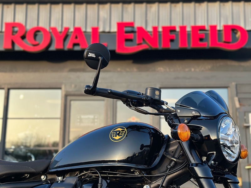 Royal Enfield CUSTOM .65 RETRO MANUAL PETROL
