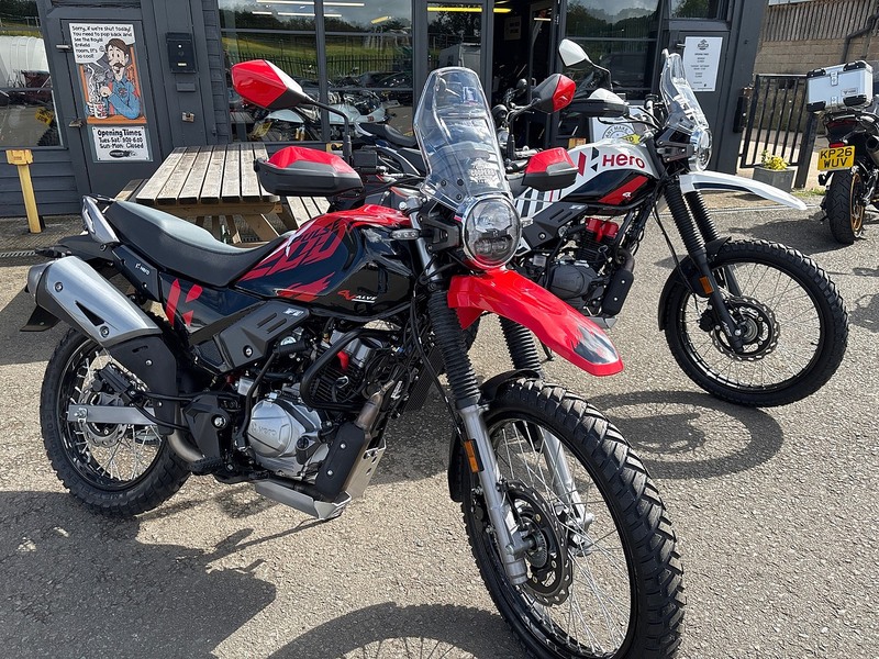 HERO E5+ .2 ADVENTURE MANUAL PETROL