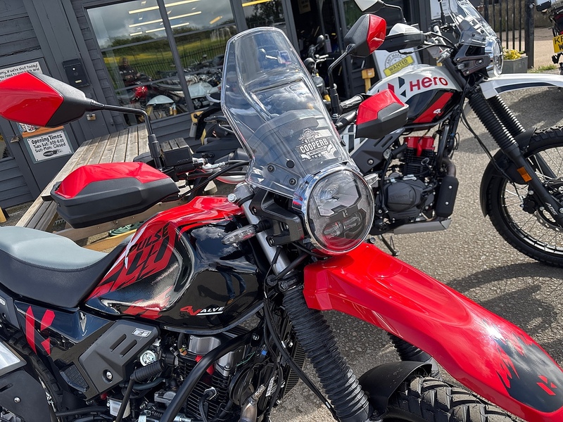 HERO E5+ .2 ADVENTURE MANUAL PETROL