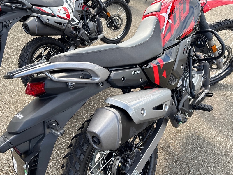 HERO E5+ .2 ADVENTURE MANUAL PETROL