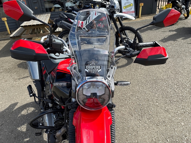 HERO E5+ .2 ADVENTURE MANUAL PETROL