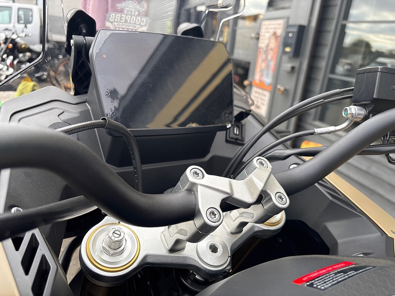VOGE DEMO .625 ADVENTURE MANUAL PETROL