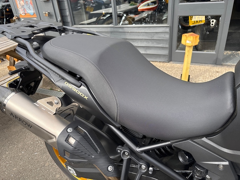 VOGE DEMO .9 ADVENTURE MANUAL PETROL