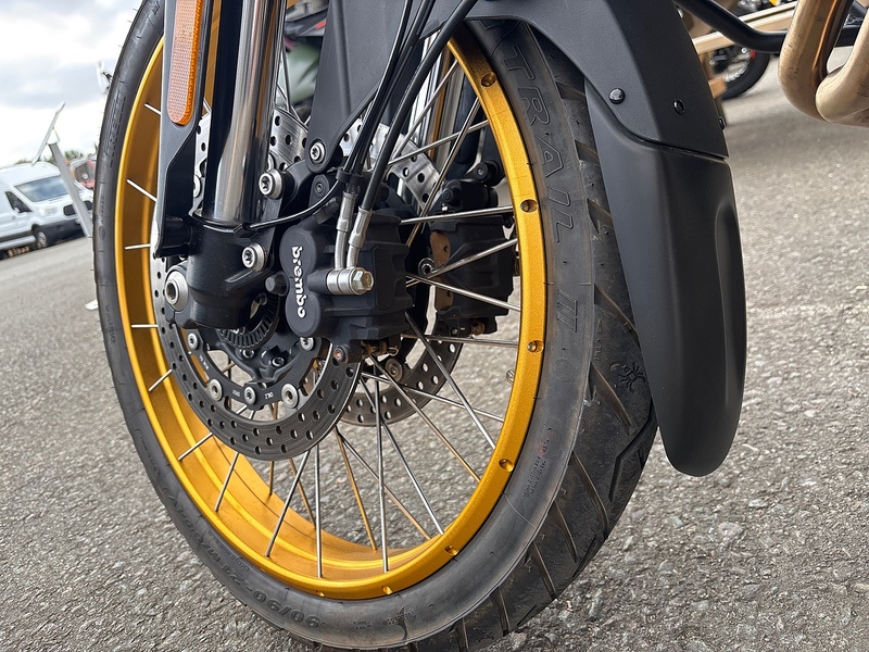 VOGE DEMO .9 ADVENTURE MANUAL PETROL
