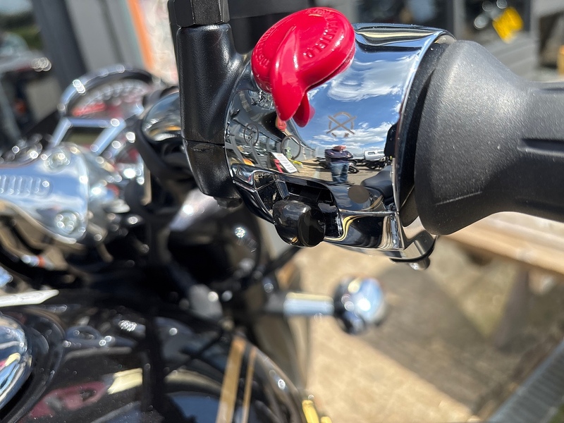 Royal Enfield E5+ RETRO .65 MANUAL PETROL