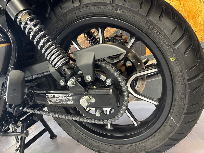 Royal Enfield SUPERNOVA CRUISER .35 MANUAL PETROL
