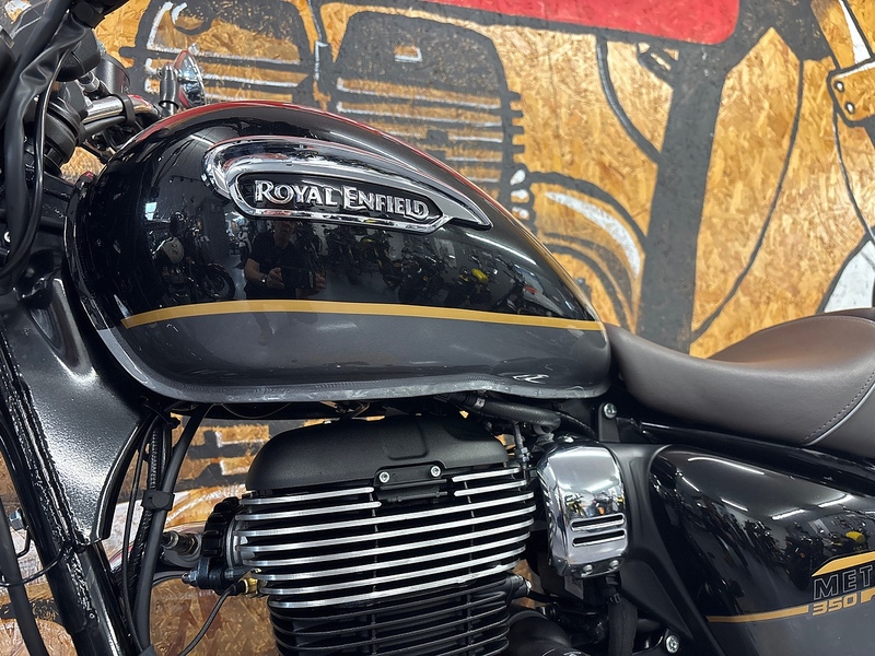 Royal Enfield SUPERNOVA CRUISER .35 MANUAL PETROL