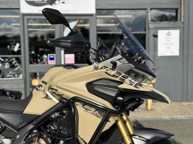 VOGE E5+ ADVENTURE .625 MANUAL PETROL