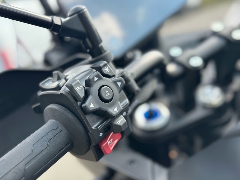 CFMOTO 2026 CFMOTO 800MT-ES ISS MSC 4 YEAR WARRANTY