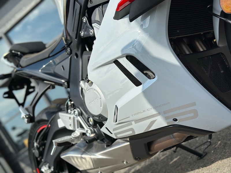 CFMOTO E5+ SPORTS .675 MANUAL PETROL