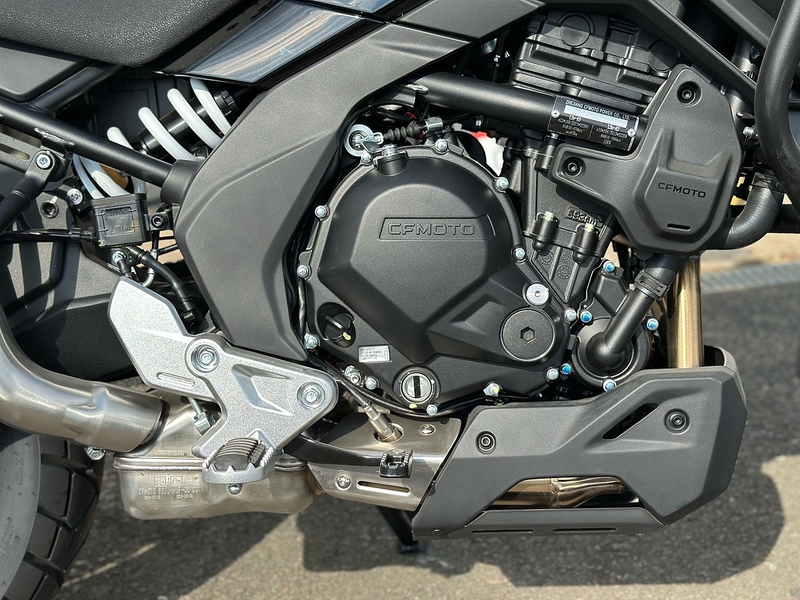 CFMOTO E5+ ADVENTURE .7 MANUAL PETROL