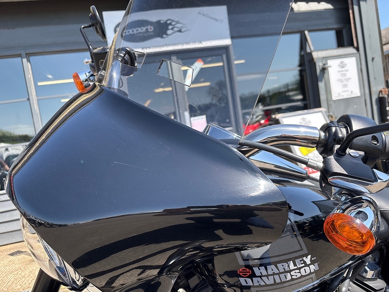 Harley-Davidson FXRT Sport Glide 1.745 Custom Cruiser Manual Petrol