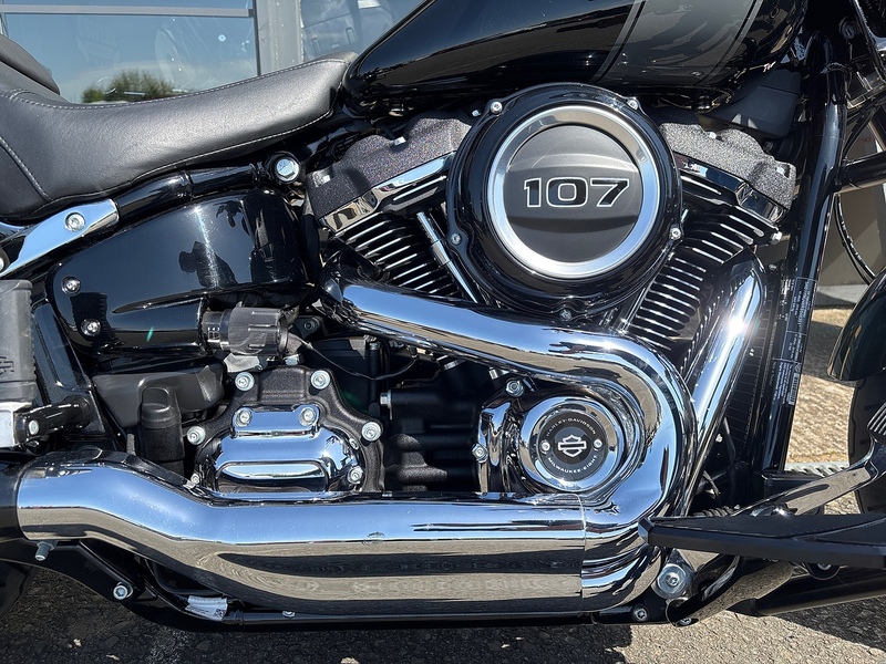 Harley-Davidson FXRT Sport Glide 1.745 Custom Cruiser Manual Petrol
