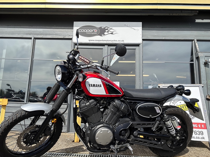 Yamaha 950 Roadster/Retro Petrol Manual Euro 4 (54 ps)