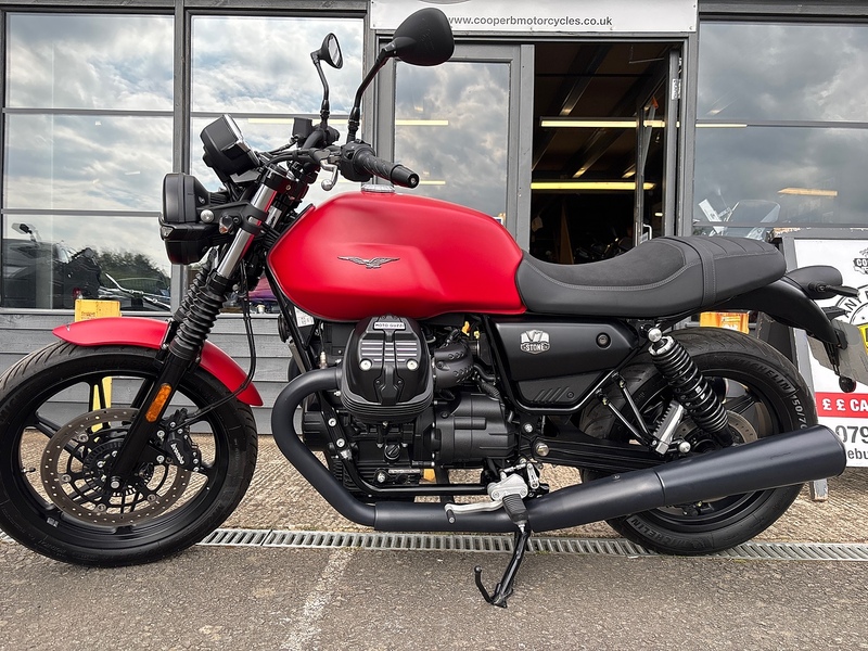 Moto Guzzi IV Stone 0.853 Roadster/Retro Manual Petrol