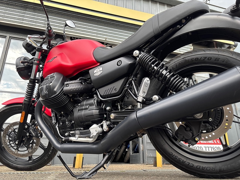 Moto Guzzi IV Stone 0.853 Roadster/Retro Manual Petrol