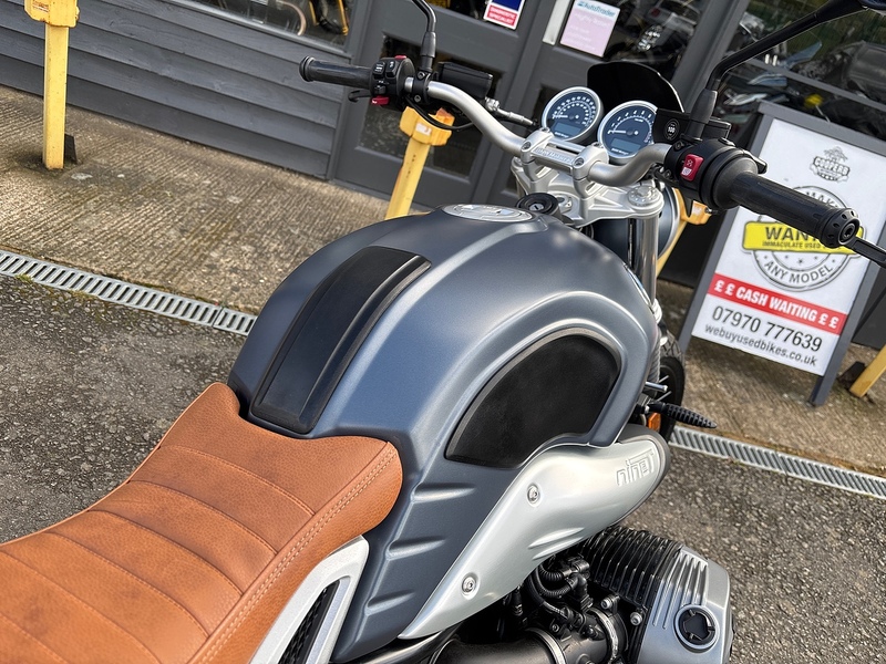 BMW 2021 BMW RNineT SCRAMBLER X 6978 MILES