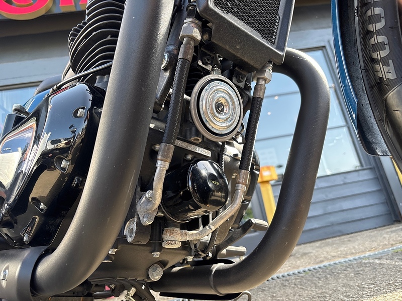 Royal Enfield 650 Roadster/Retro Petrol Manual Euro 5 (47 ps)