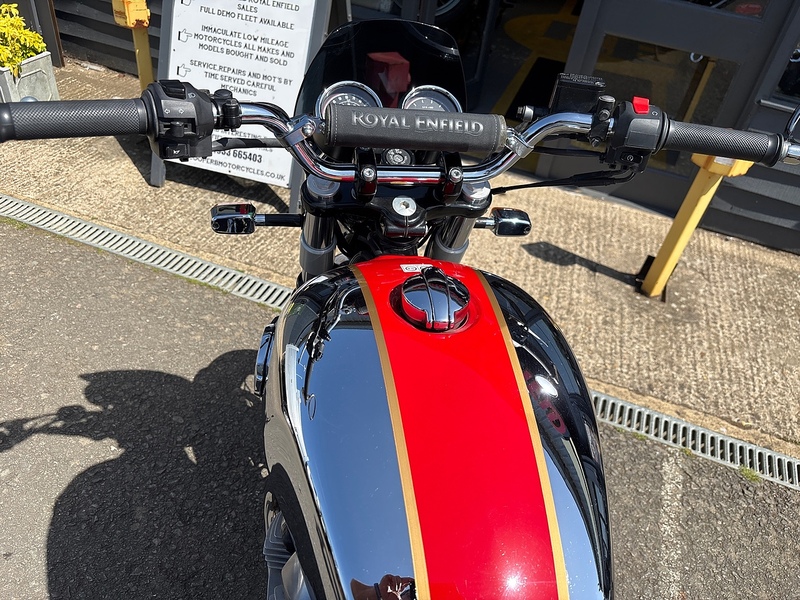 Royal Enfield 2022 Royal Enfield Interceptor 11646 Miles 1 Owner FSH