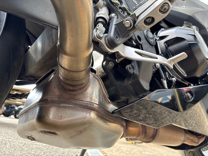Kawasaki 1000 Sports Tourer Petrol Manual Euro 5 (142 ps)