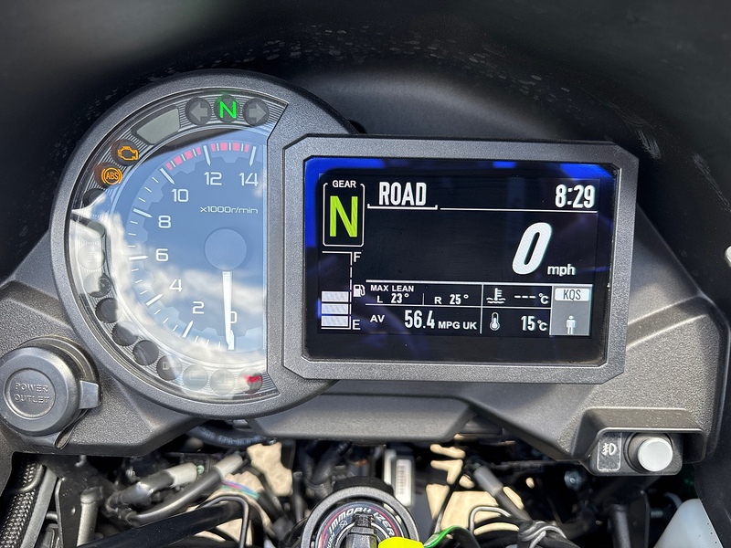 Kawasaki SE GT 1.0 Adventure Manual Petrol