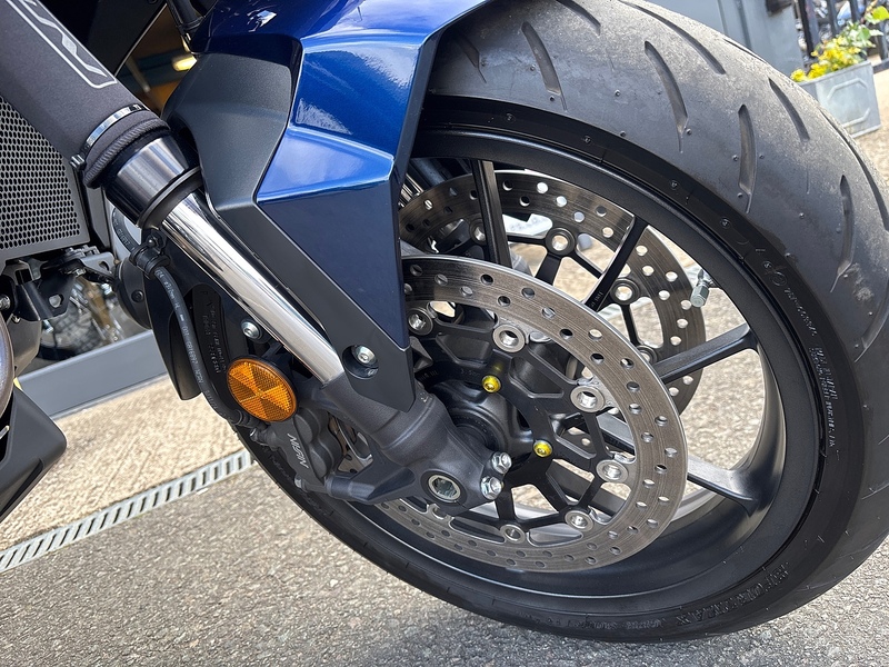Honda No Standard Specification or Optional Extras.
